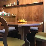 Διαμέρισμα Manu Happy House